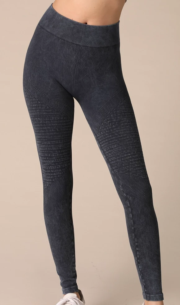 Nikibiki Vintage Pleated Jeggings - Vintage Denim 3 Nikibiki Vintage Pleated Jeggings - Vintage Denim