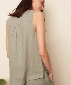 Charlie B Charlie Sleeveless Blouse With Side Buttons - Celadon