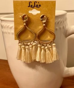 LeLa's Boutique Jewelry Ivory Tassel Earrings