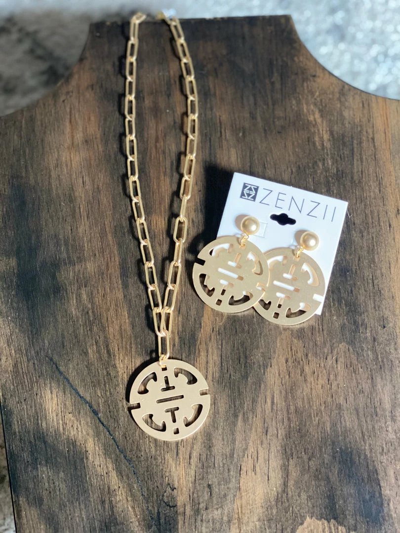 Zenzii Medallion Drop Earrings - Matte Gold Jewelry 3 Zenzii Medallion Drop Earrings - Matte Gold Jewelry