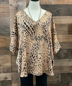 Adrienne Sassy Feeling Tops